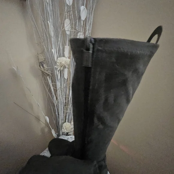 ❤️❣️Womens Over-the-Knee Gray Suede Boots - Size 10 - NWOT❣️💕 - Picture 6 of 6